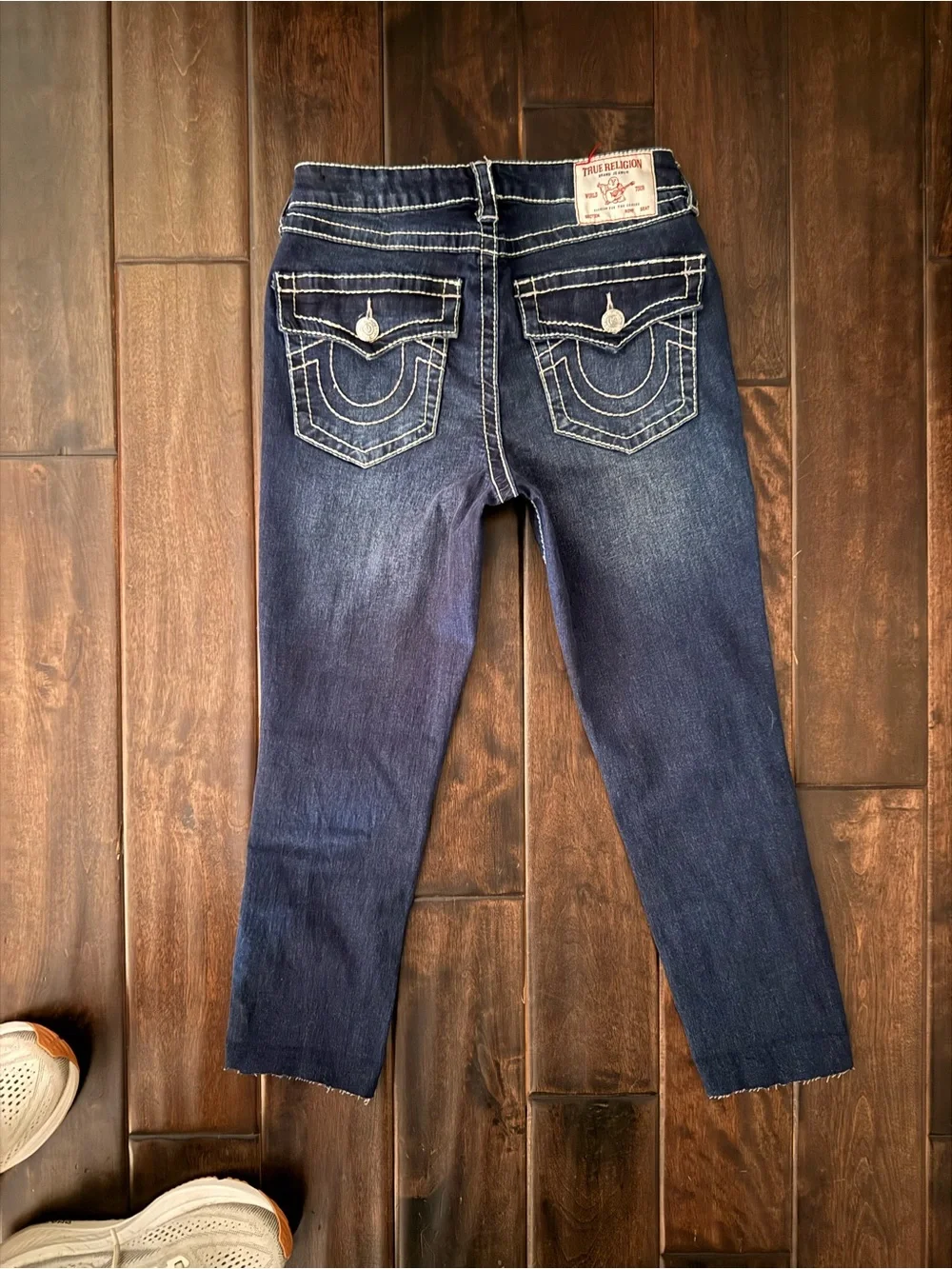 True Religion Halle Big T high rise super skinny jeans. Size 26. Cut hem